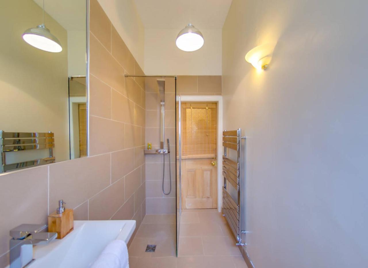 Joivy Spacious Apartment Next To The Meadows Edinburg Exteriör bild