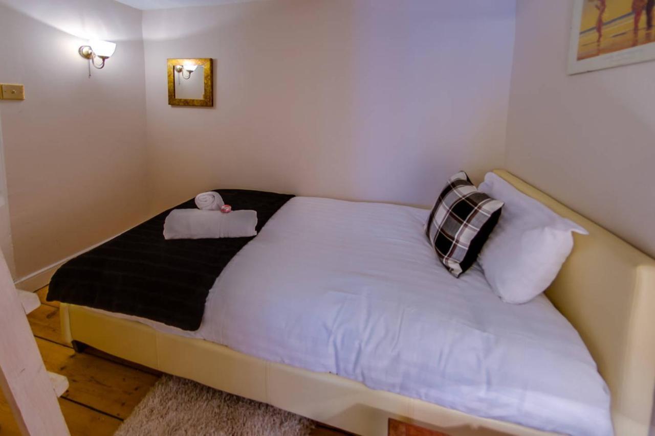 Joivy Spacious Apartment Next To The Meadows Edinburg Exteriör bild